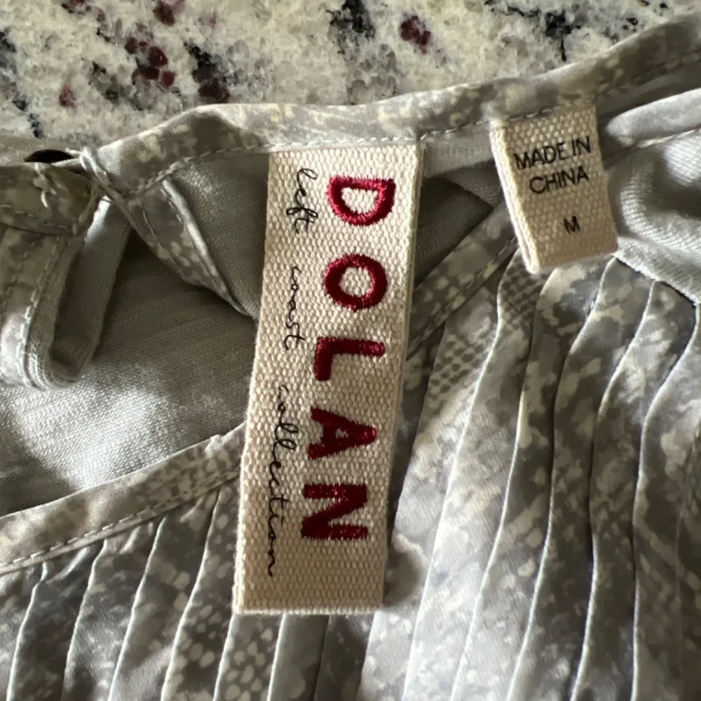 Anthropologie Dolan Left Coast Pleated Gray Snakeskin Blouse Small